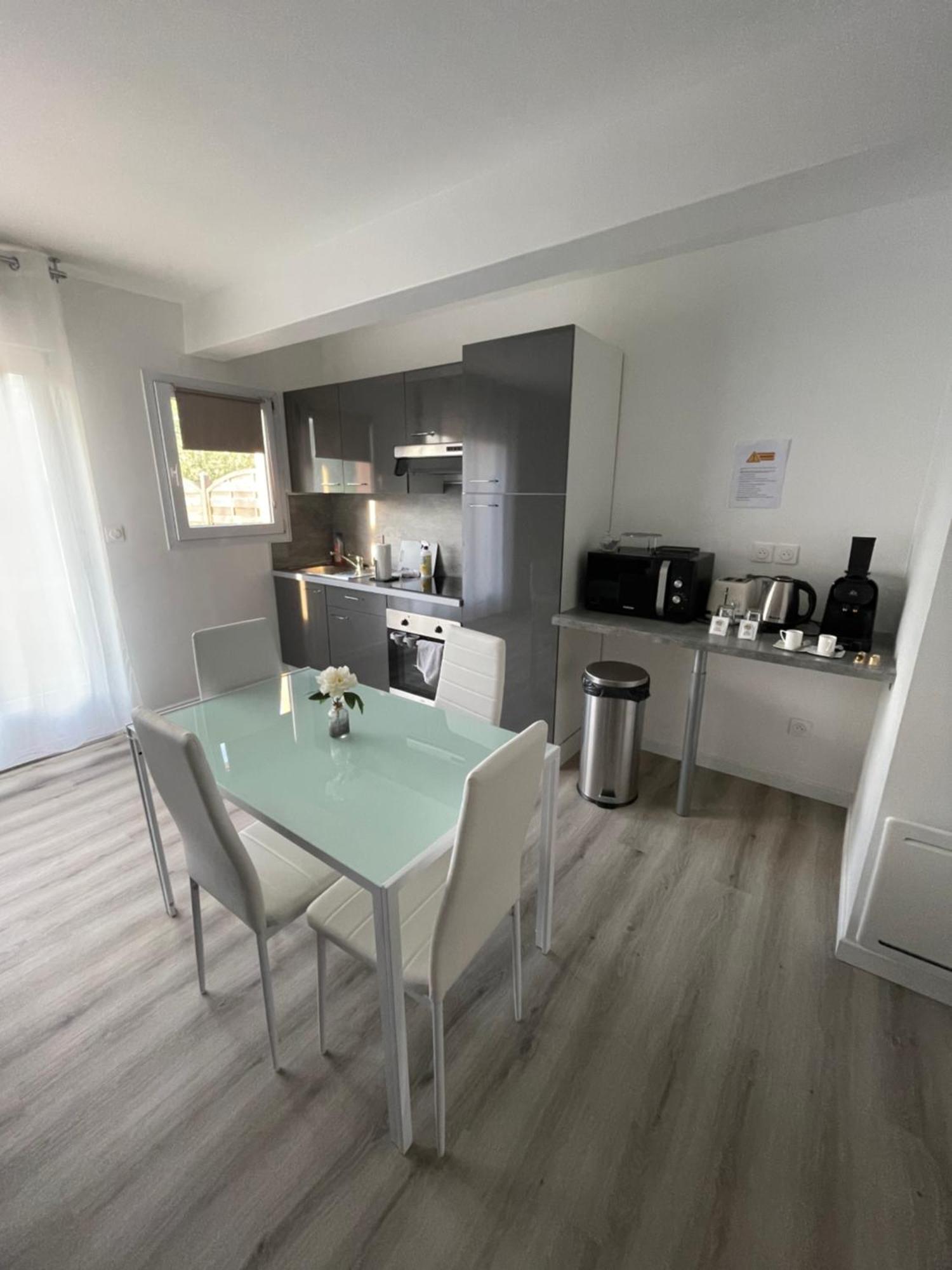 Maison Detente De 100 M2 Uniquement Couple-Famille-Travailleurs Villeparisis Extérieur photo